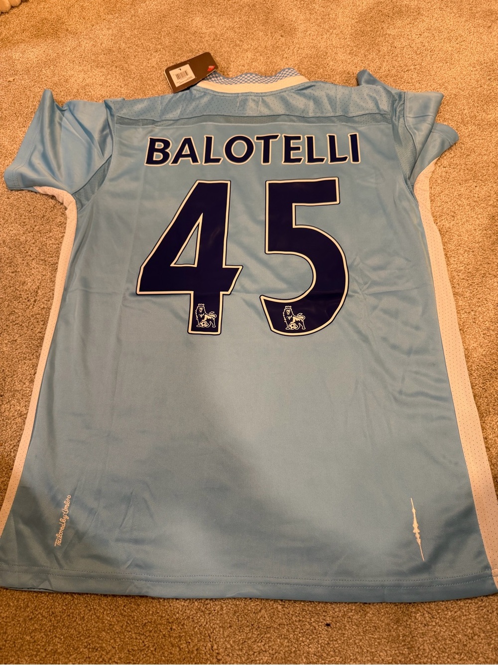 Umbro retro Manchester city classic slim fit soccer jersey balotelli 45 kit